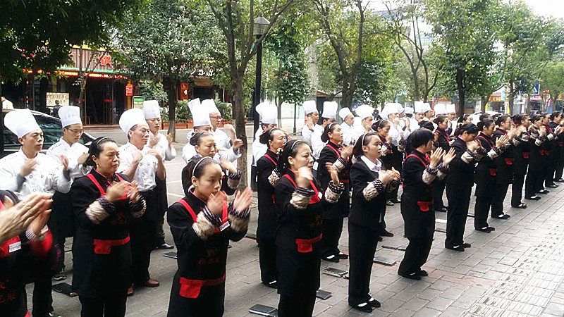 點擊新窗口打開大圖